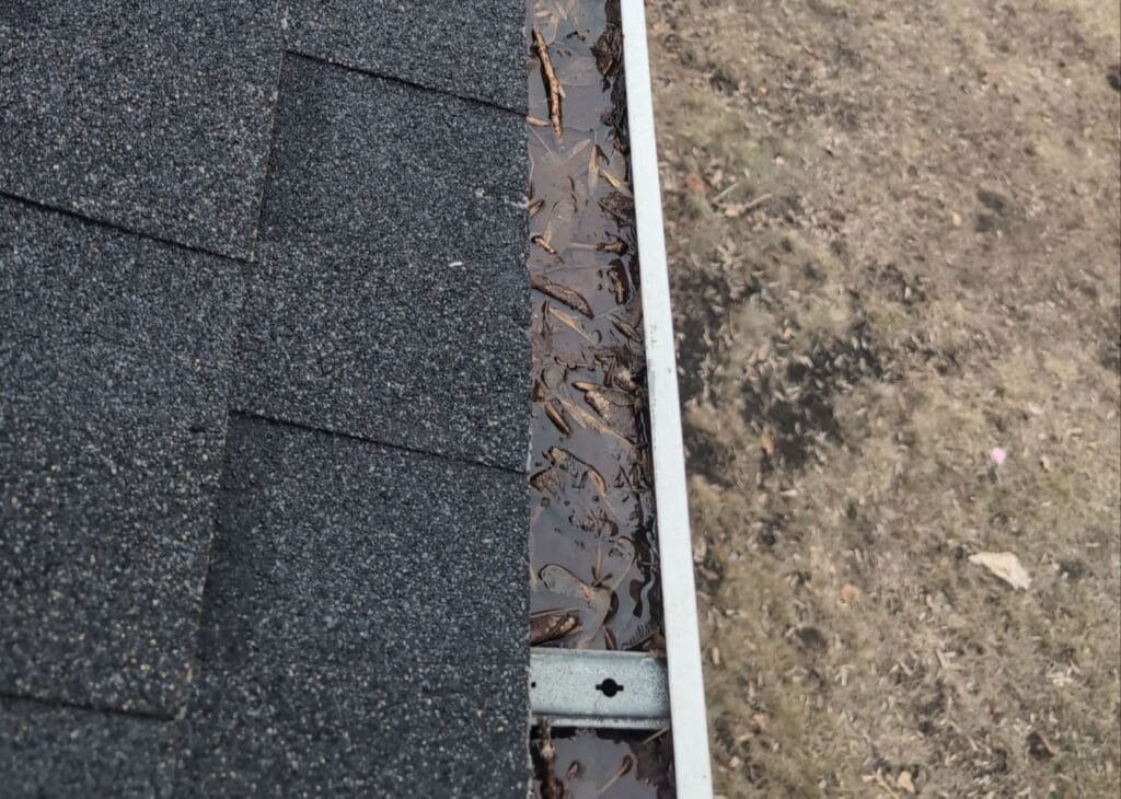 clogged gutters fargo nd no water flow