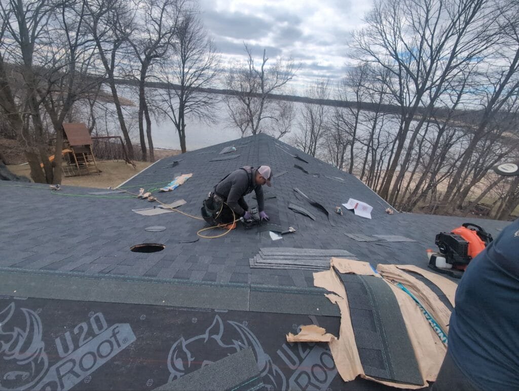 roof replacement lakes area